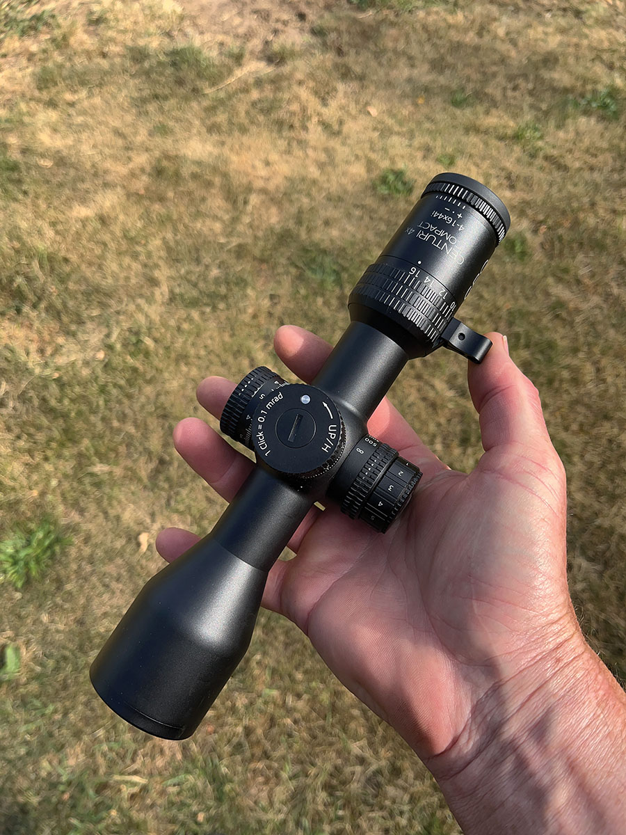 German Precision Optics’ (GPO) Centuri Super Compact certainly lives up to its name, especially for a 4-16x 44mm configuration. This is one of the most compact riflescopes in this magnification.